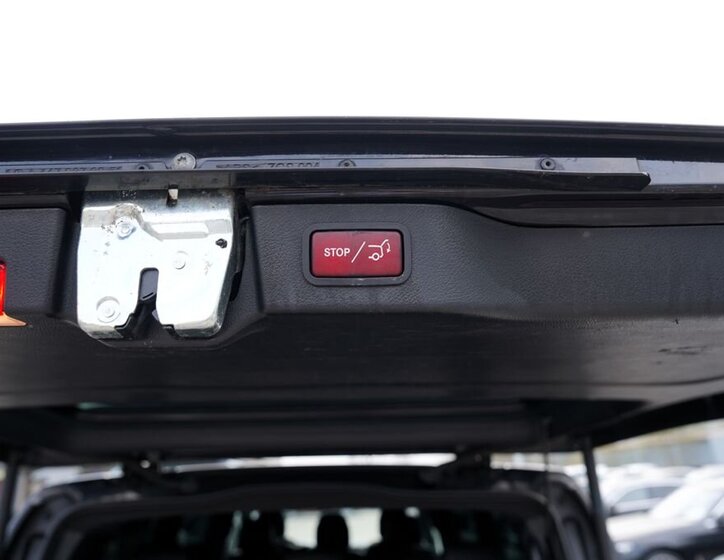 Mercedes-Benz Třídy V MPV 2,0 l 176 kw