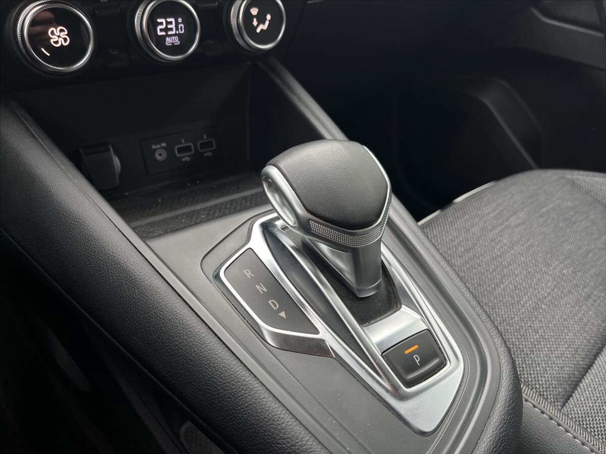 Renault Captur SUV / Terénní 1,3 l 96 kw