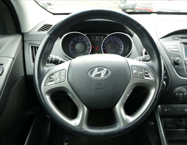 Hyundai ix35 SUV / Terénní 1,6 l 99 kw