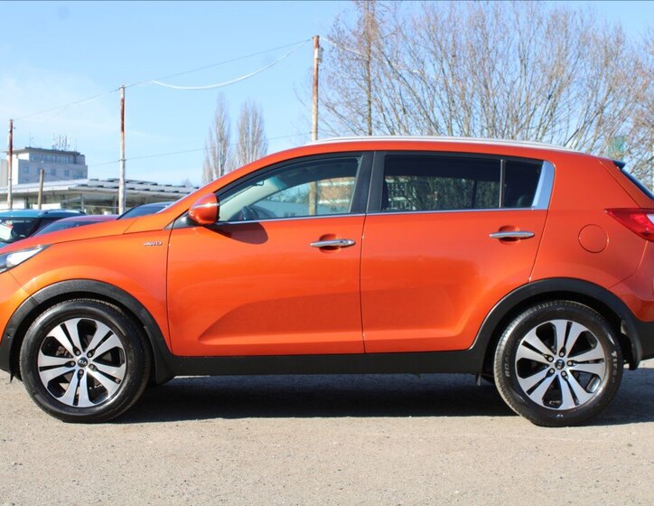 KIA Sportage SUV / Terénní 2,0 l 120 kw