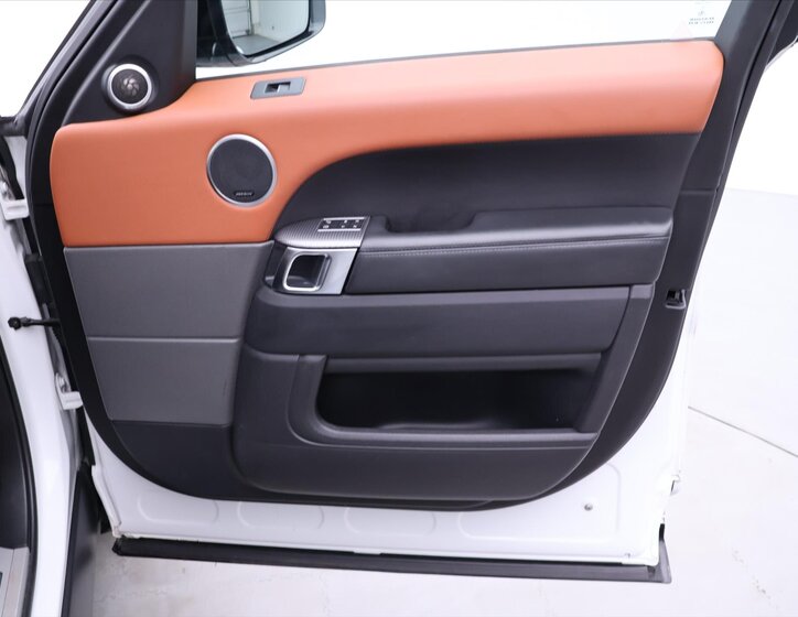 Land Rover Range Rover 14