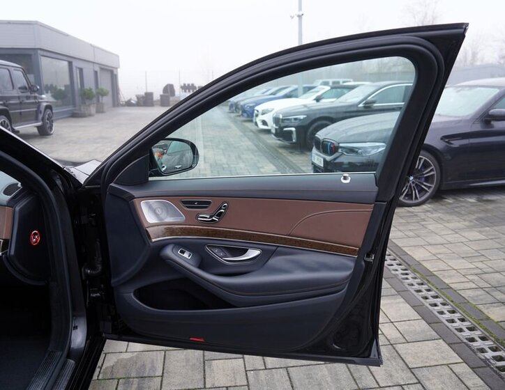 Mercedes-Benz Třídy S 17