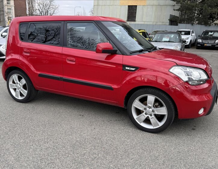 KIA Soul Hatchback 1,6 l 94 kw