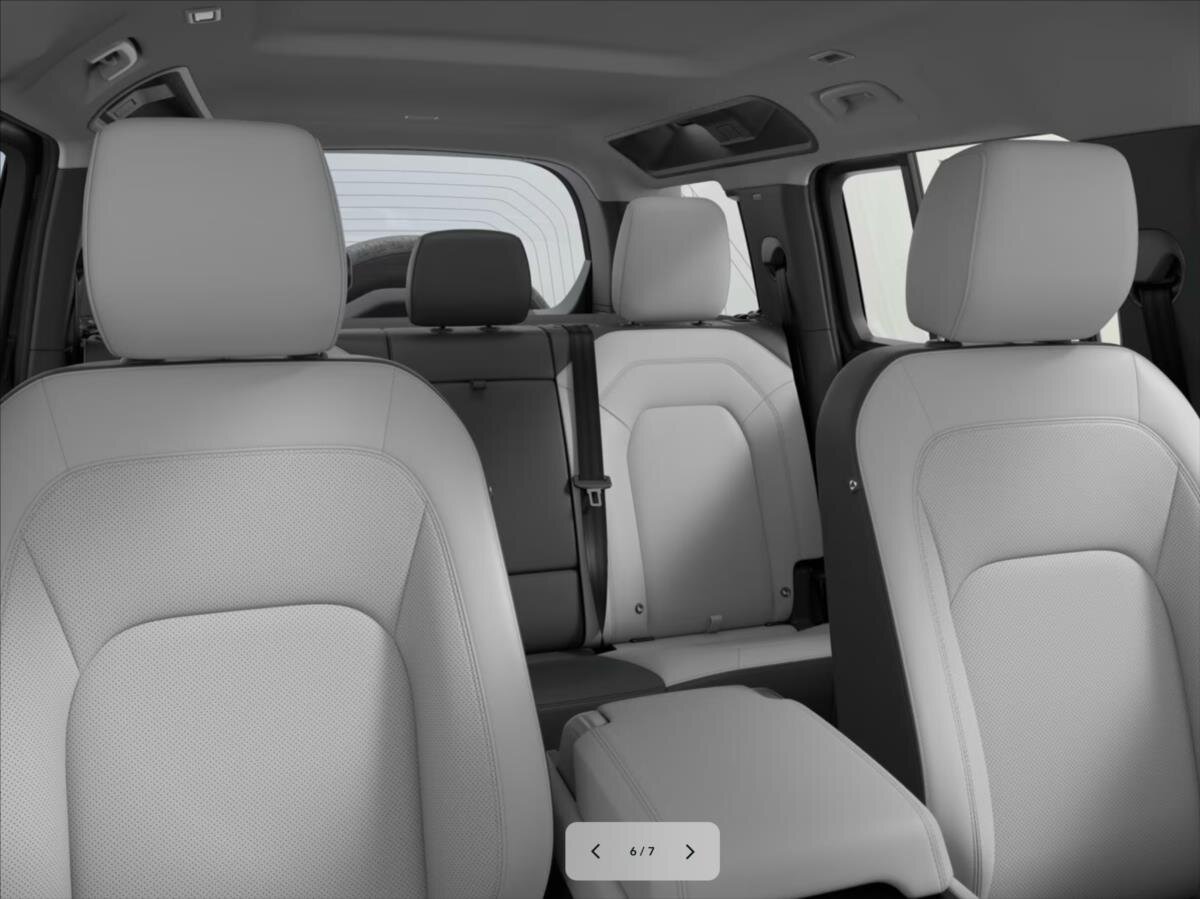 Land Rover Defender SUV / Terénní 3,0 l 147 kw