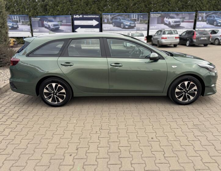 KIA Ceed 8