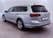 Volkswagen Passat Kombi 2,0 l 110 kw