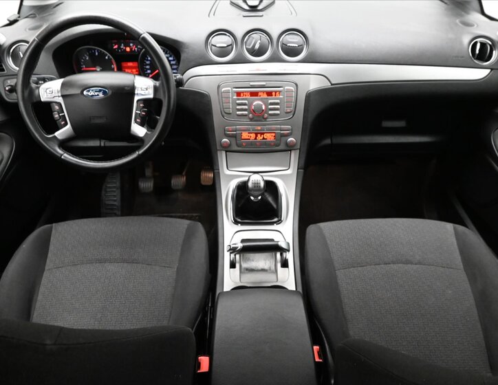 Ford Galaxy MPV 2,0 l 96 kw