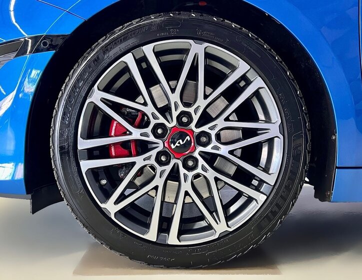 KIA Pro_Ceed Hatchback 1,6 l 150 kw