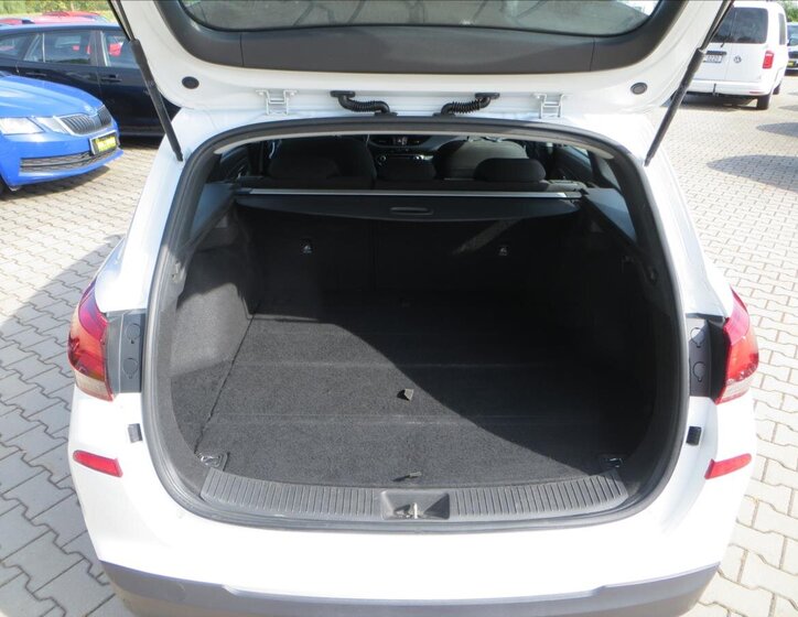 Hyundai i30 Kombi 1,6 l 85 kw