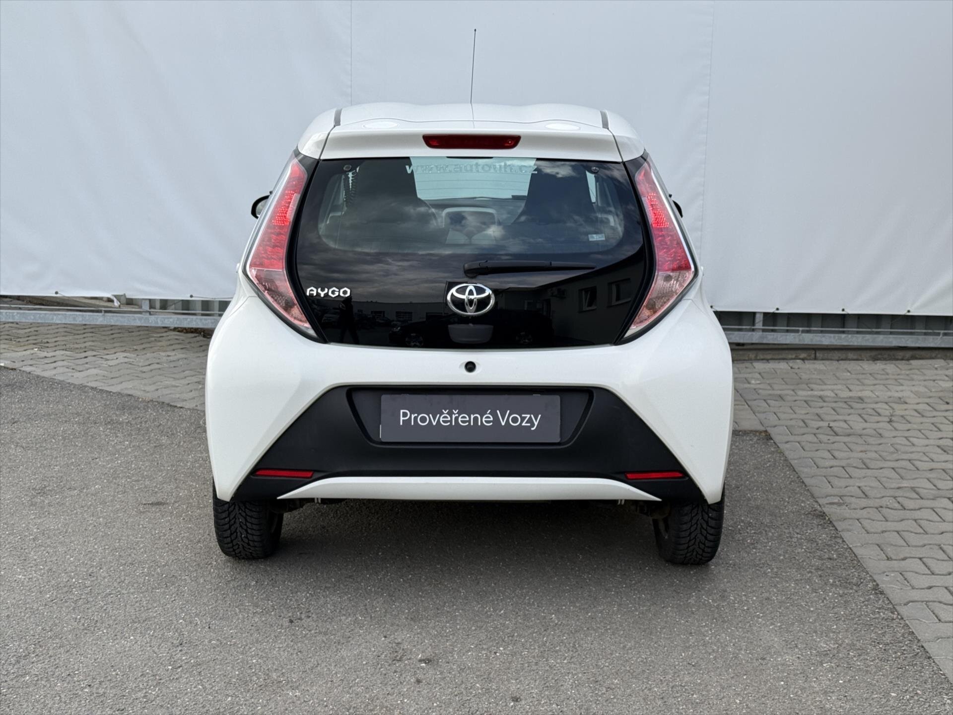 Toyota Aygo Hatchback 998,0 51 kw