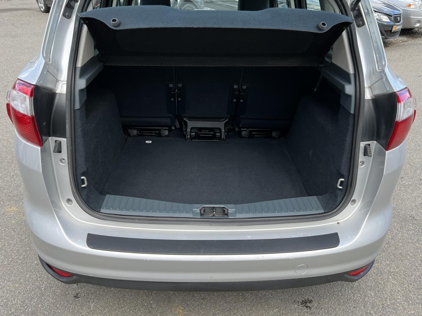 Ford C-MAX MPV 2,0 l 85 kw