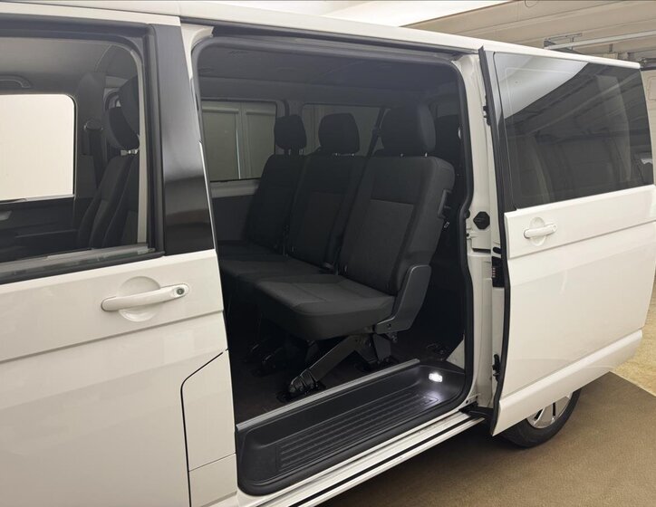 Volkswagen Transporter Kombi 2,0 l 110 kw