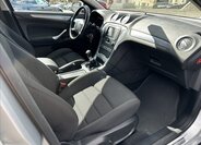 Ford Mondeo Kombi 2,0 l 103 kw