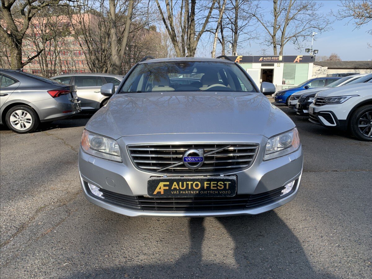 Volvo V70 Kombi 2,4 l 158 kw