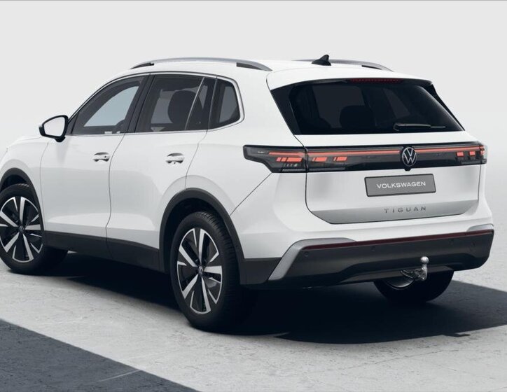 Volkswagen Tiguan 7