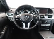 Mercedes-Benz Třídy E Kombi 3,0 l 190 kw