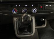 Volkswagen Transporter 13