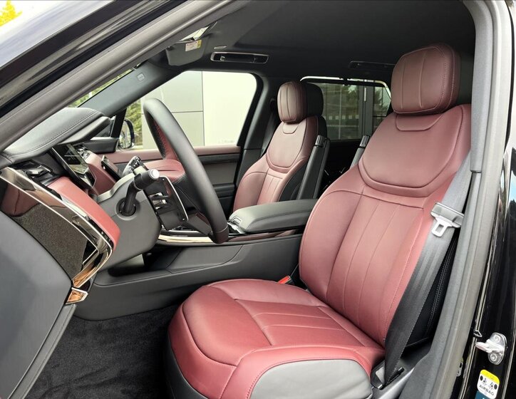 Land Rover Range Rover Sport 13