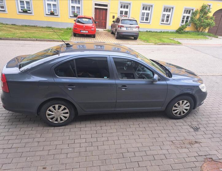 Škoda Octavia 12