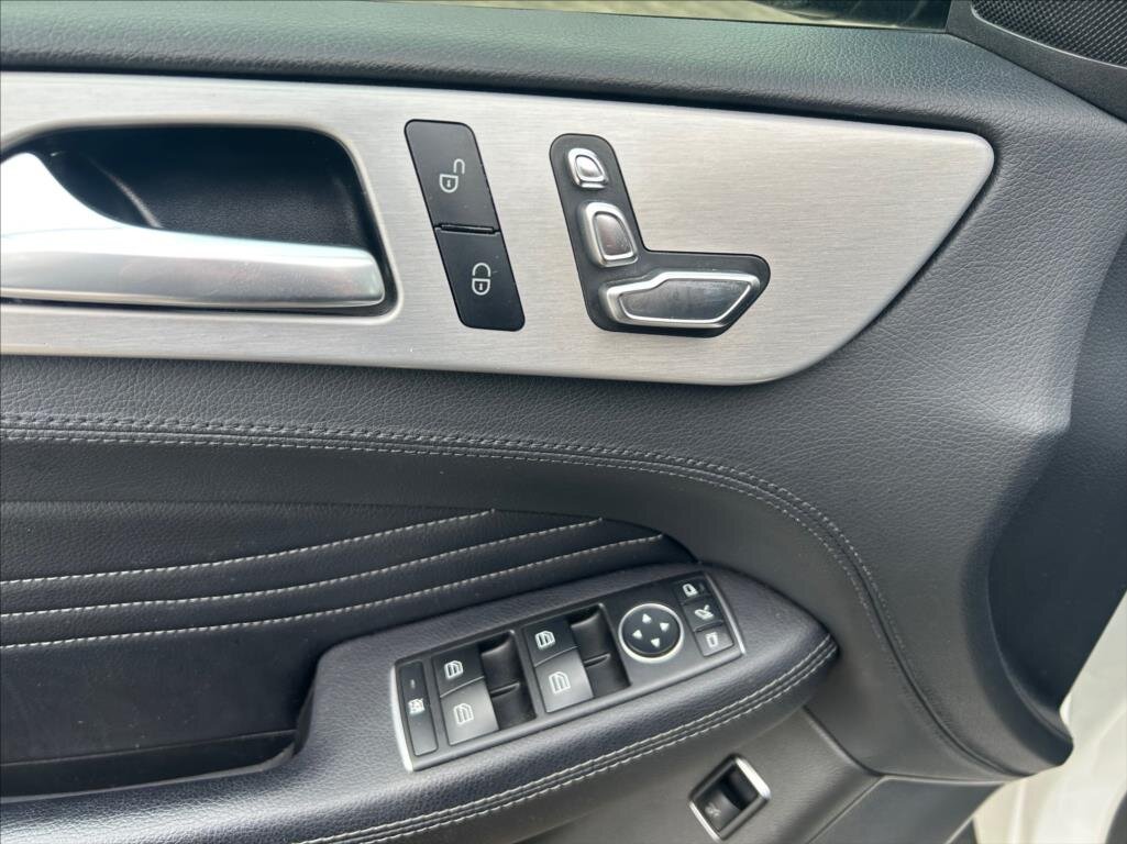 Mercedes-Benz GLE SUV 2,1 l 150 kw