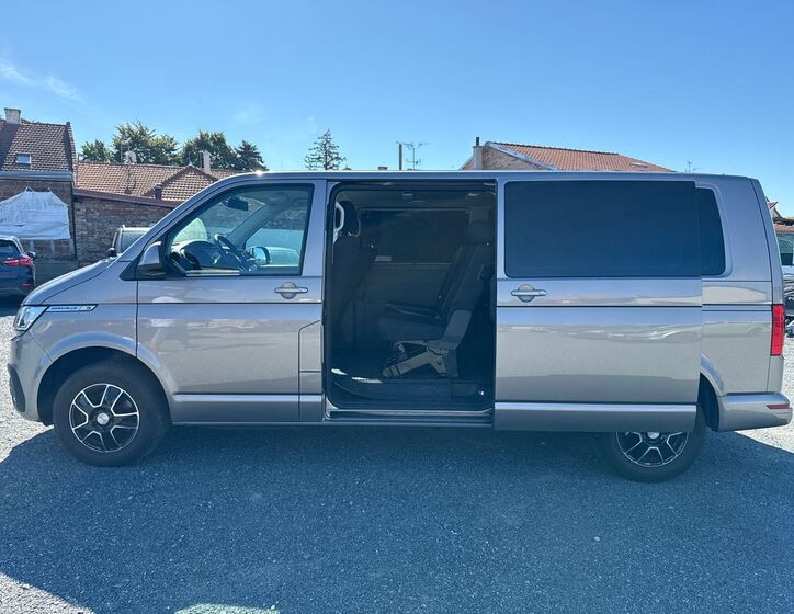 Volkswagen Caravelle 7