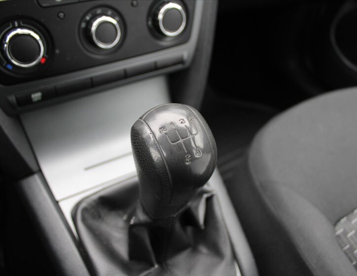 Škoda Octavia Liftback 1,6 l 77 kw