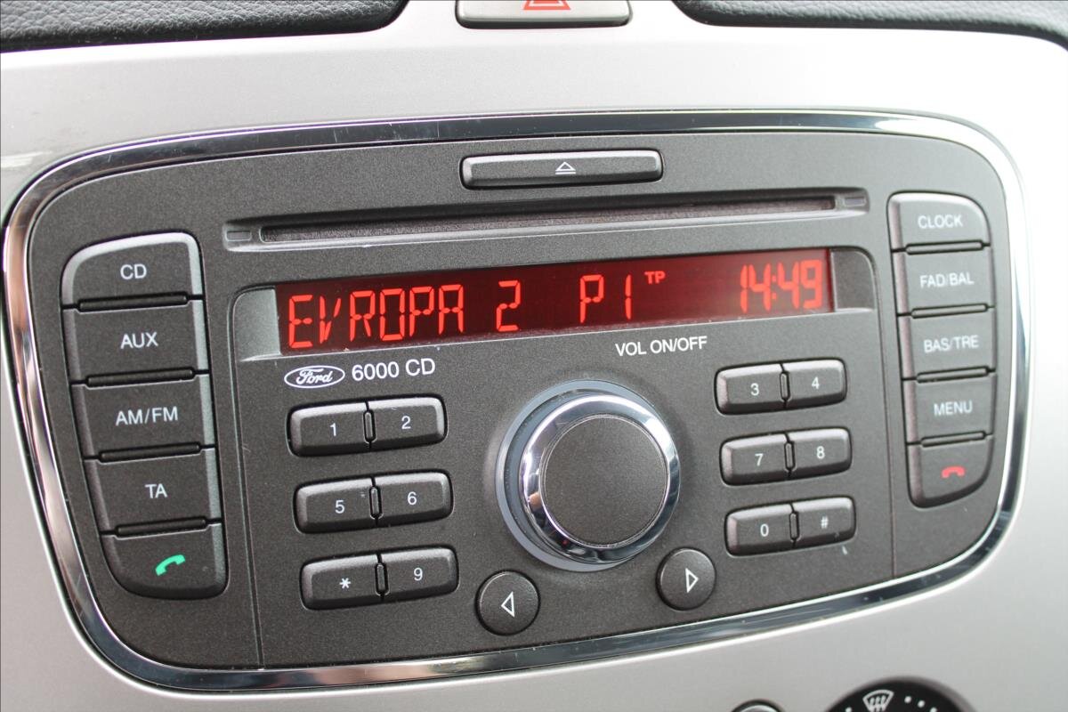 Ford Focus Kombi 1,6 l 74 kw