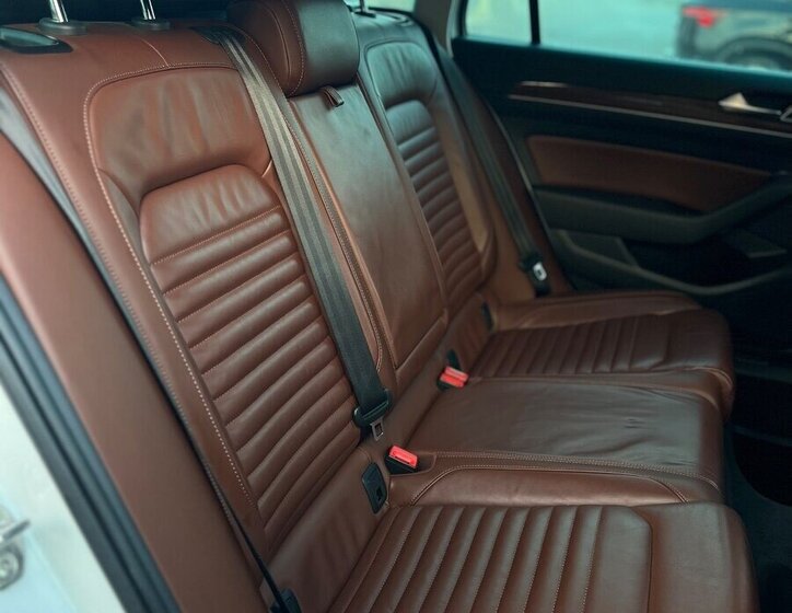 Volkswagen Passat Kombi 0,0 0