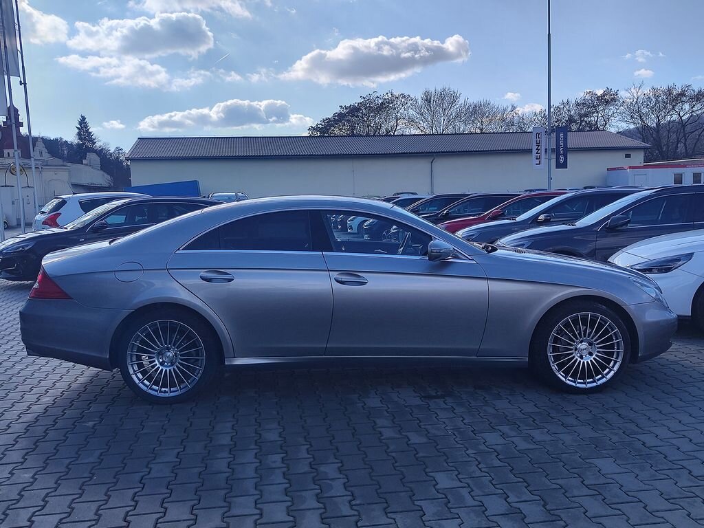 Mercedes-Benz CLS Sedan 3,0 l 165 kw