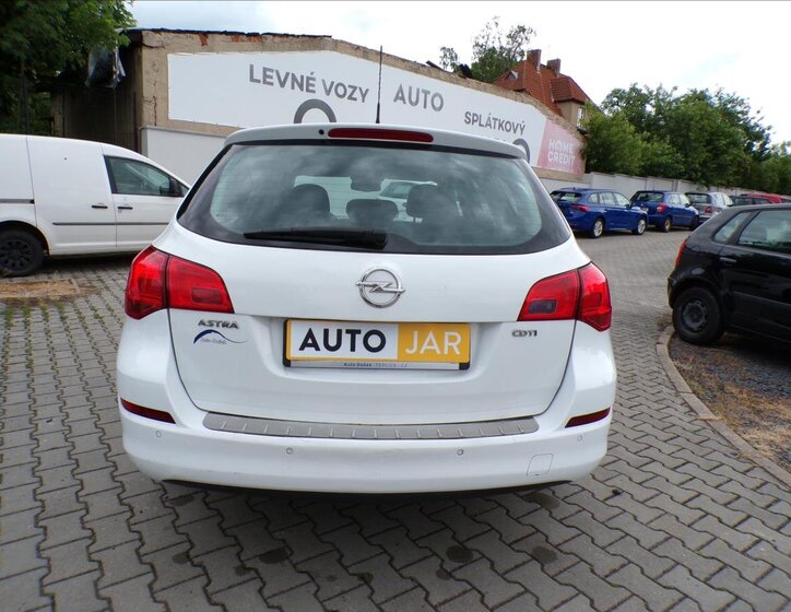 Opel Astra Kombi 1,7 l 96 kw