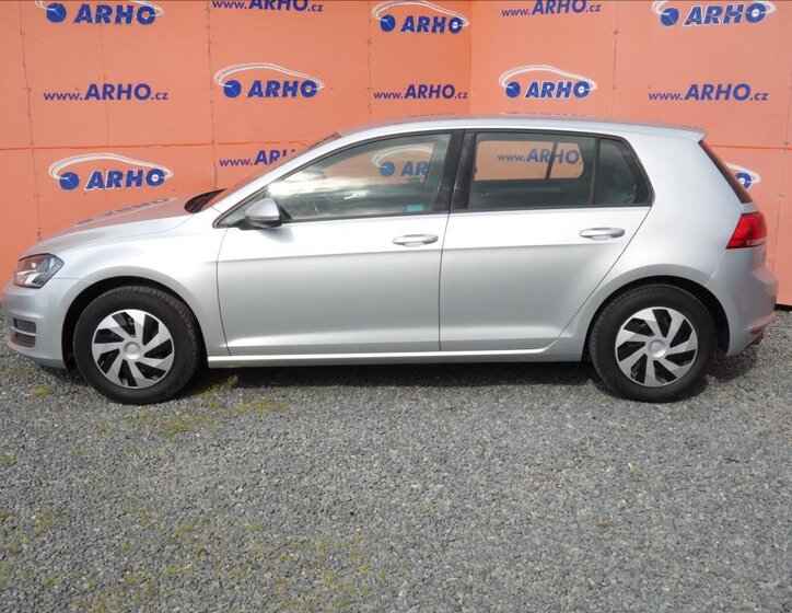 Volkswagen Golf Hatchback 1,4 l 90 kw