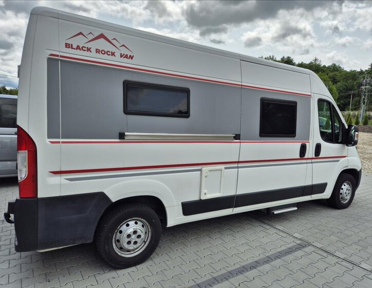 Peugeot Ostatní Ostatní 2,0 l 120 kw