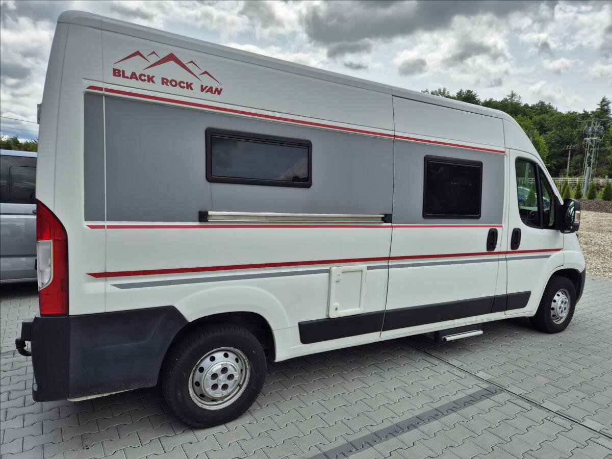 Peugeot Ostatní Ostatní 2,0 l 120 kw