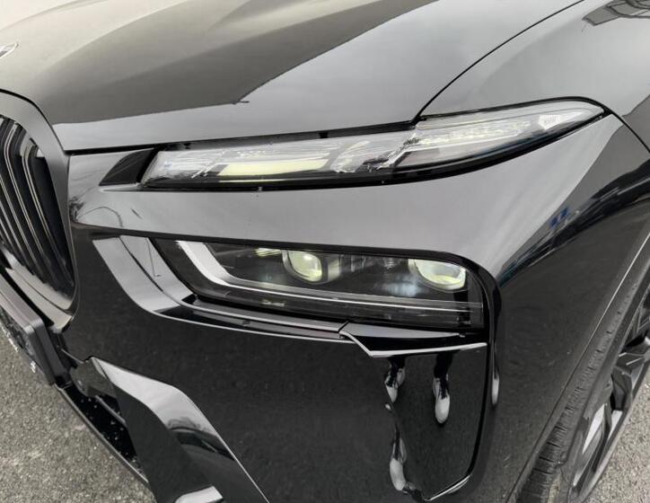 BMW X7 20