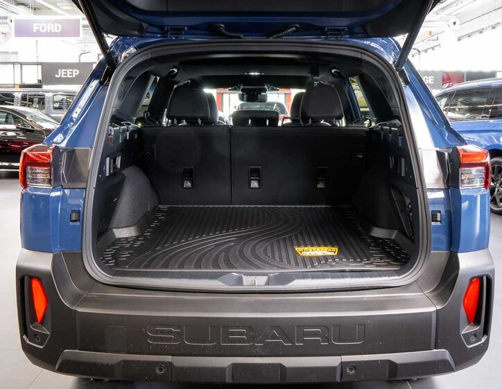 Subaru Outback SUV / Terénní 2,4 l 193 kw