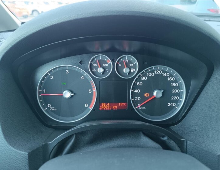 Ford C-MAX MPV 2,0 l 100 kw