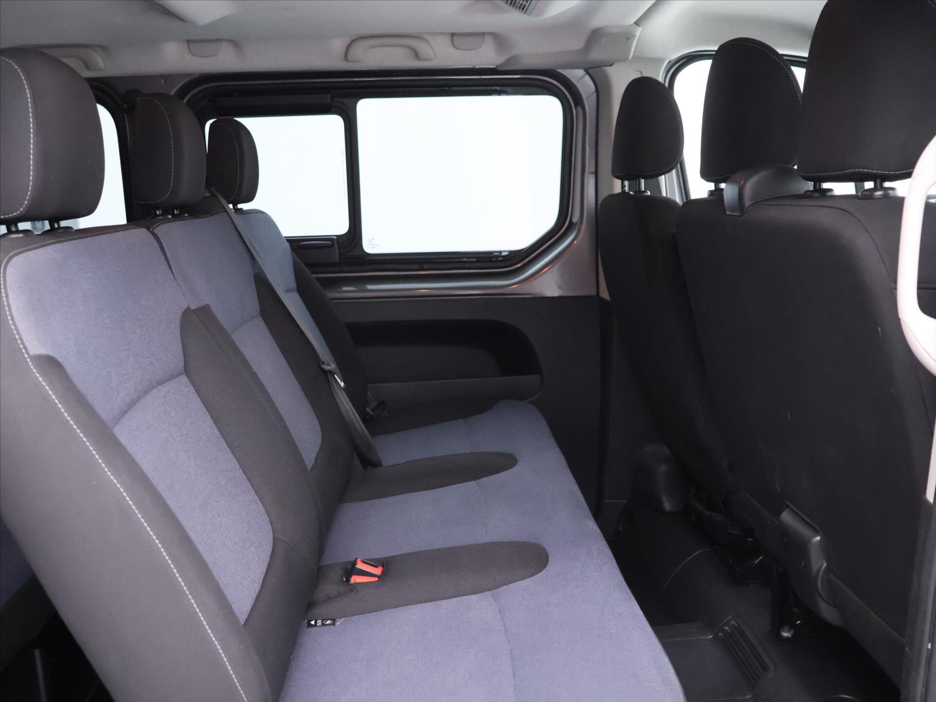 Opel Vivaro Kombi 1,6 l 92 kw