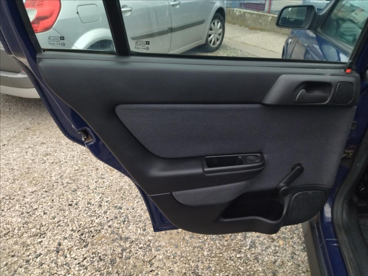 Opel Astra Hatchback 1,4 l 66 kw