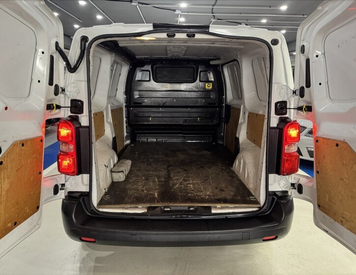 Peugeot Expert Skříň 1,6 l 85 kw