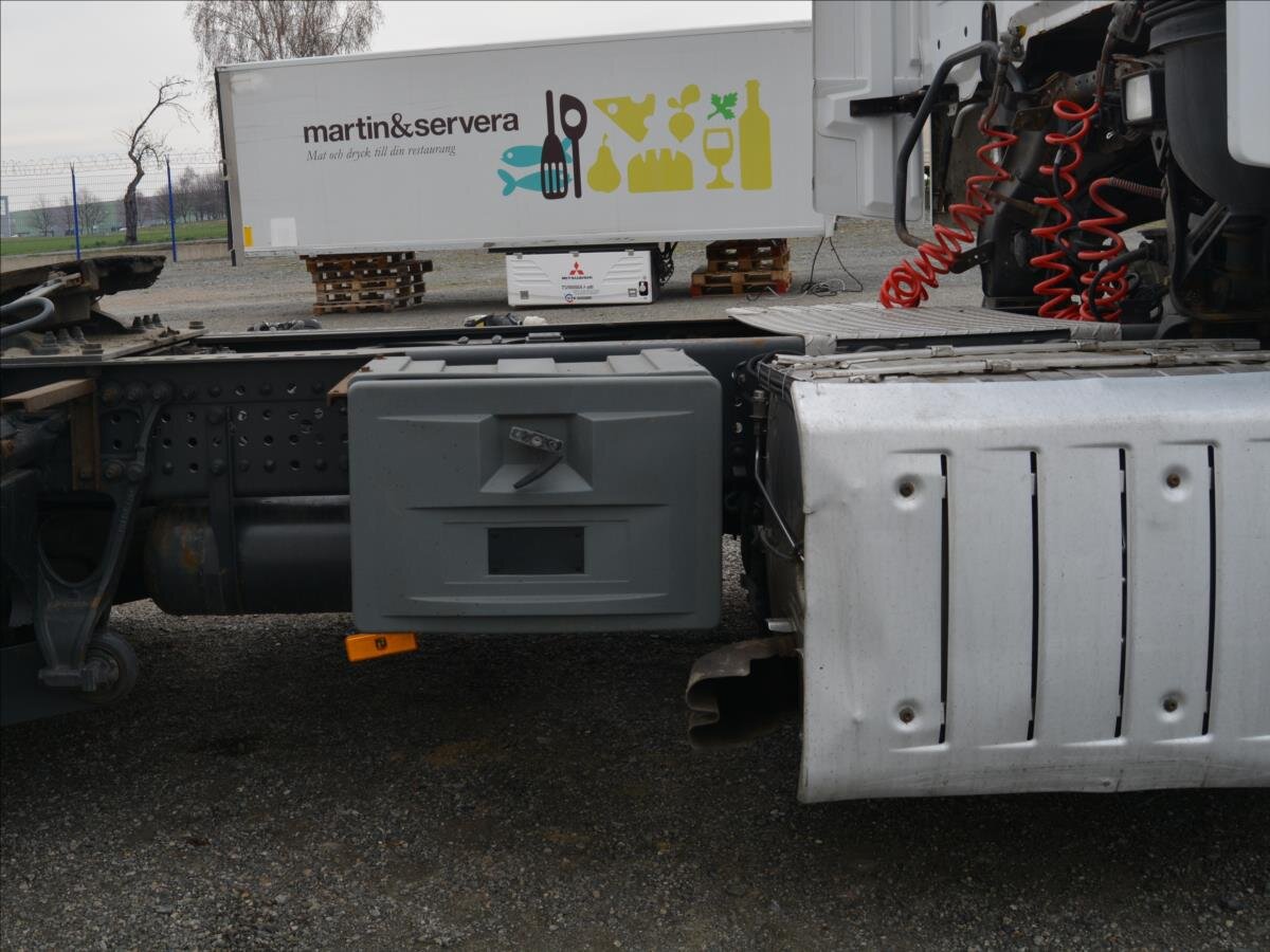 Mercedes-Benz Ostatní Ostatní 0,0 330 kw