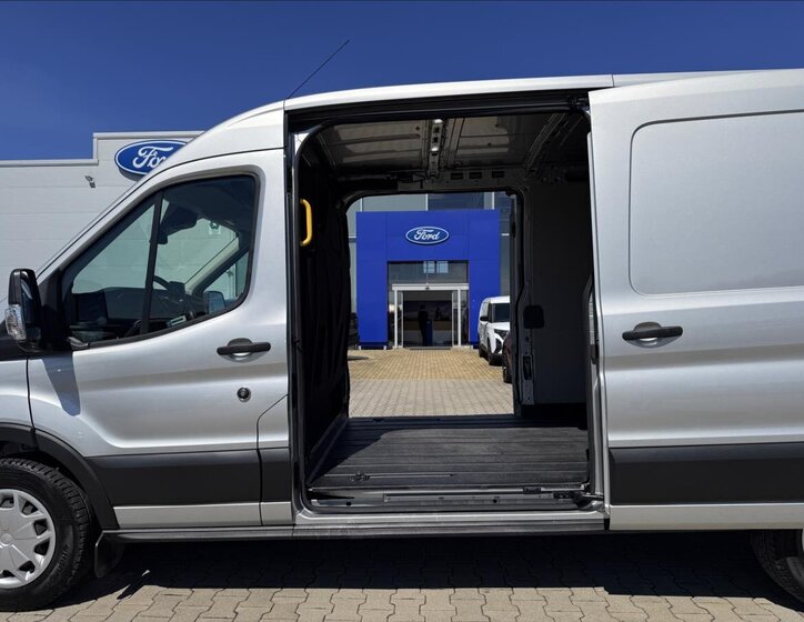 Ford Transit Skříň 2,0 l 96 kw