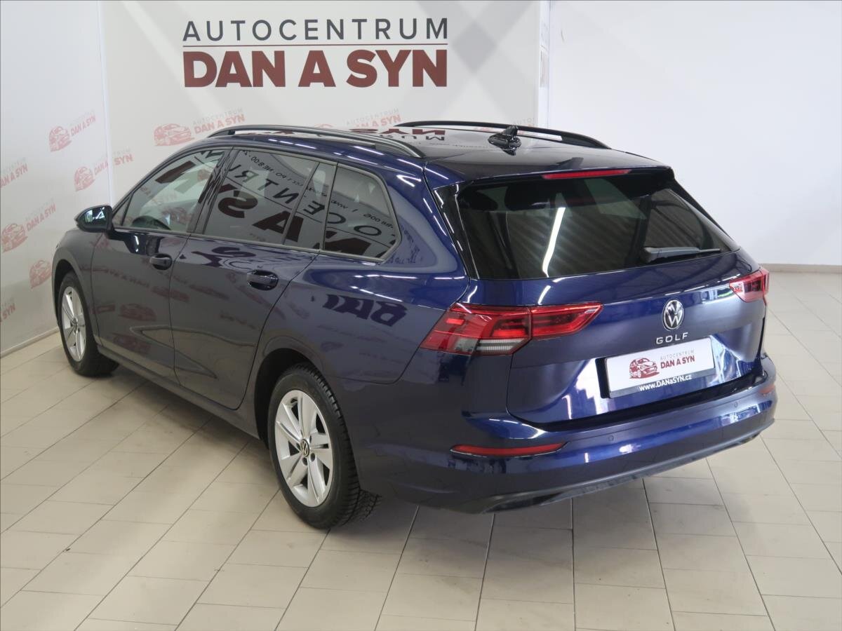 Volkswagen Golf Kombi 1,5 l 96 kw