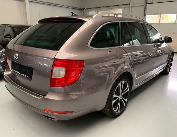Škoda Superb 6