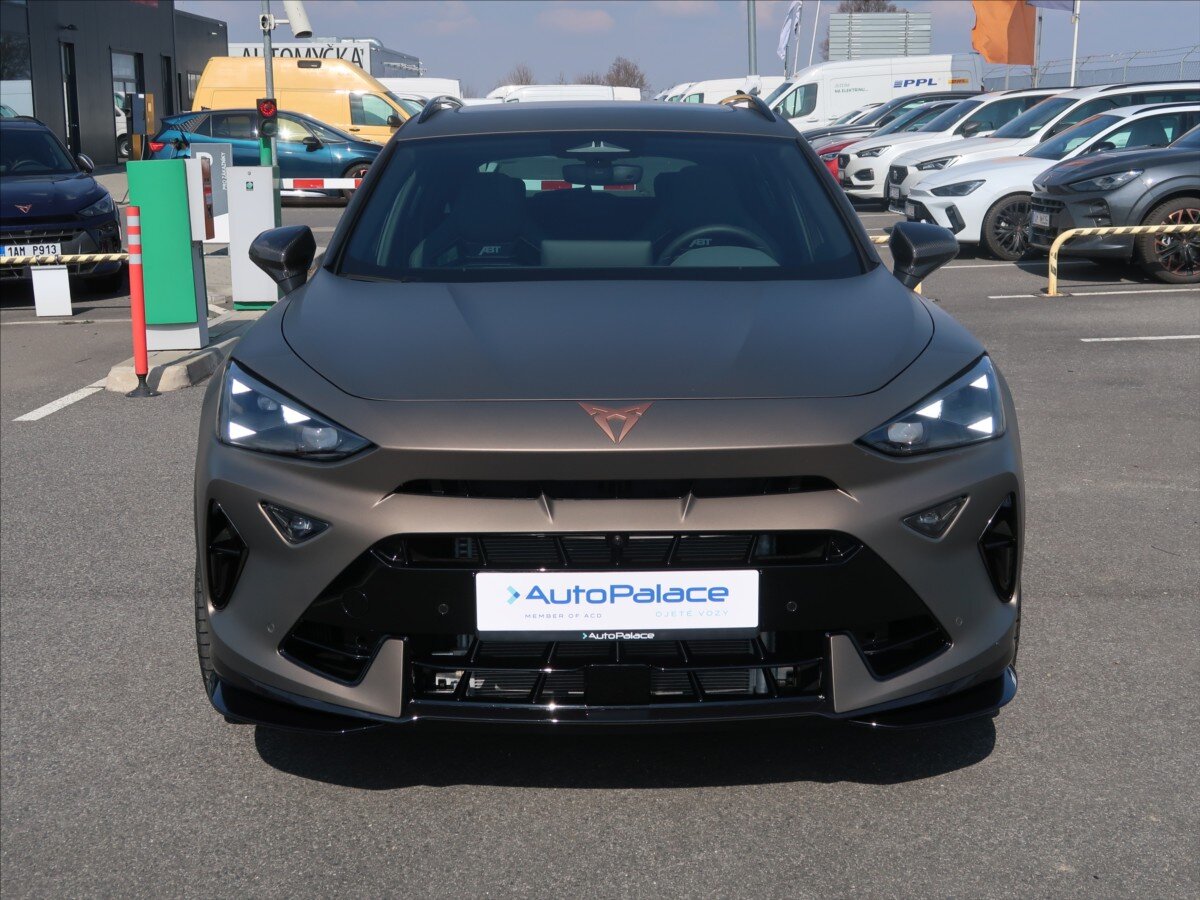 Cupra Formentor SUV / Terénní 2,0 l 294 kw