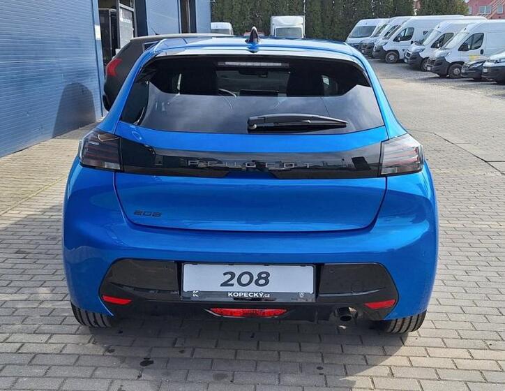 Peugeot 208 4