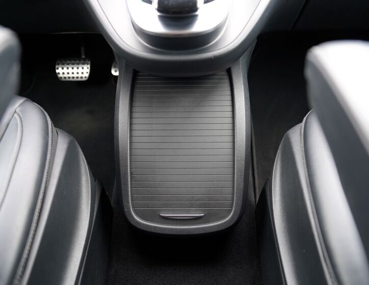 Mercedes-Benz Třídy V 32