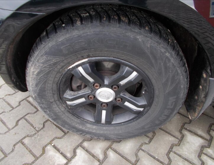 KIA Sorento SUV / Terénní 2,5 l 125 kw