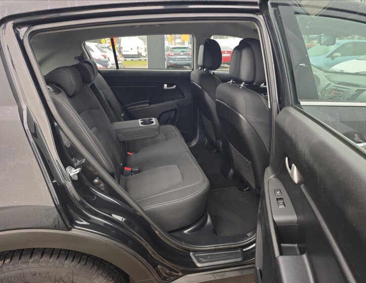 KIA Sportage SUV 1,6 l 99 kw