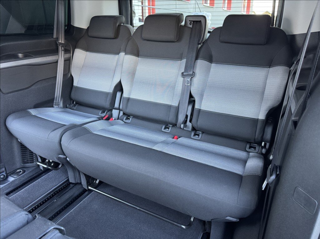 Citroën SpaceTourer Kombi 2,0 l 130 kw