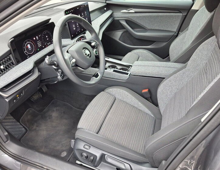 Škoda Superb Kombi 2,0 l 142 kw